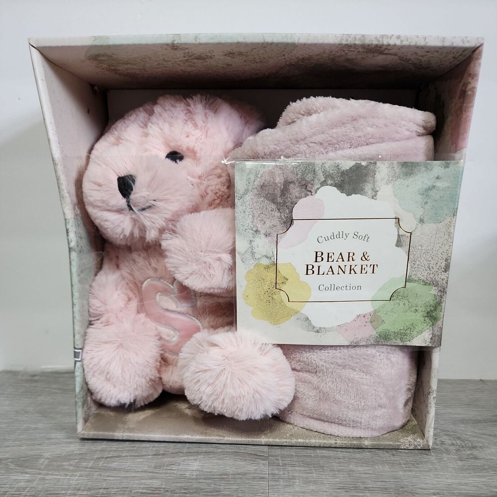 Cuddly Soft BEAR AND BLANKET Collection 2 PIECE GIFT SET PINK‎ With Letter S
